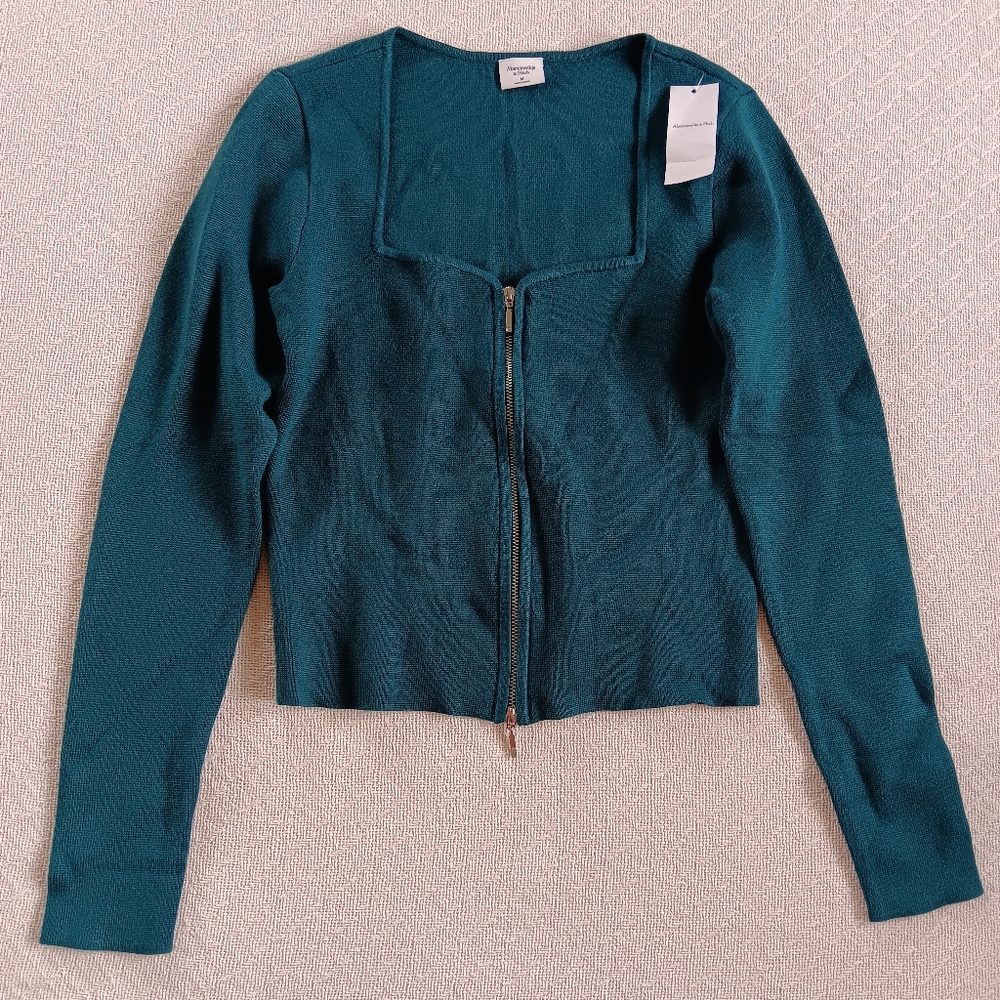 Abercrombie & Fitch corset style sweater